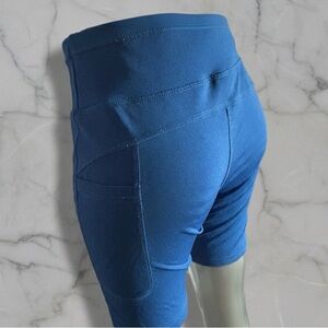 2/$26 Pop Fit Blue Bike Shorts with Pockets/Aurora Brown Bike Shorts Size Small